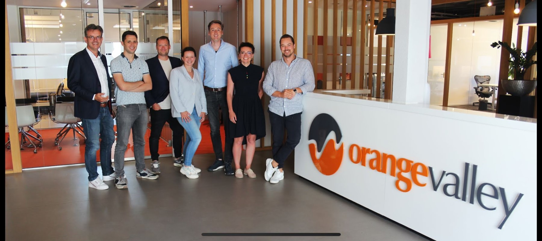 OrangeValley Group integriert Labels in einer starken Marke